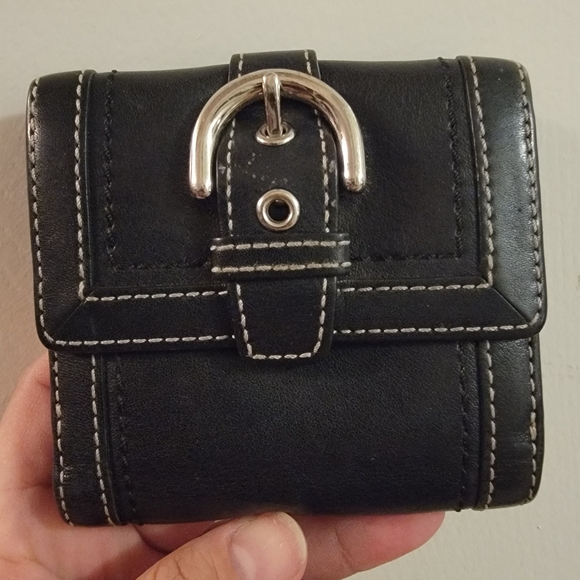 Coach Black Leather Bi-Fold Wallet - Picture 3 of 8
